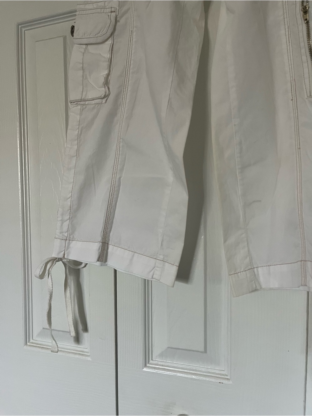 Vintage Younique White Cargo Capris - Picture 6 of 8